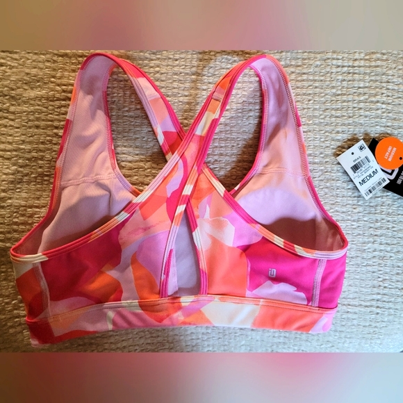 Ideology Sports Bra, Size M - Picture 2 of 5